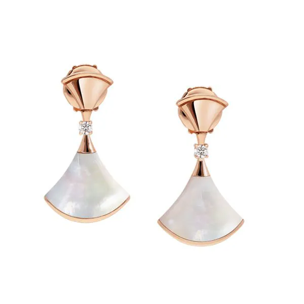 350740.jpg Bvlgari ‘Diva’S Dream Earrings’ In 18Kt Rose Gold Set With Mother-Of-Pearl And Diamonds - Image 1